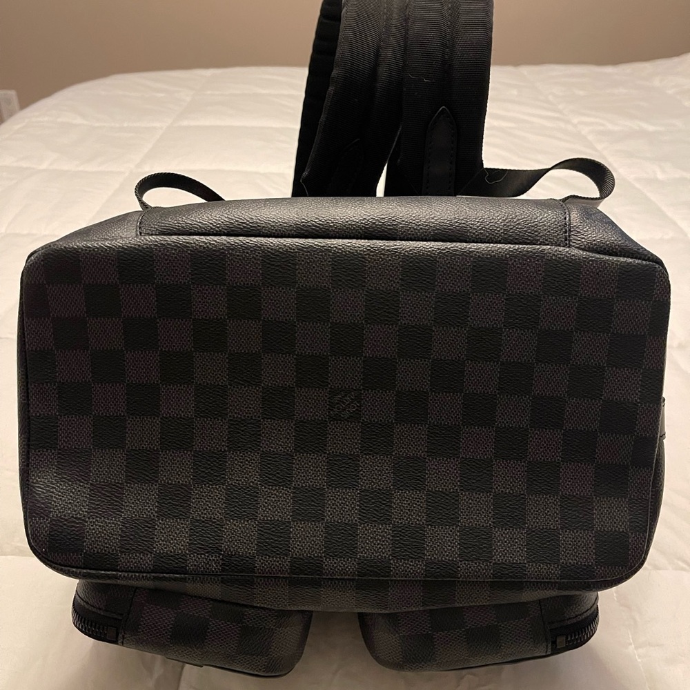 Louis Vuitton Utility Backpack - Picture 6 of 8